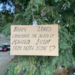 Commemoration sign