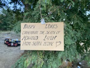 Commemoration sign