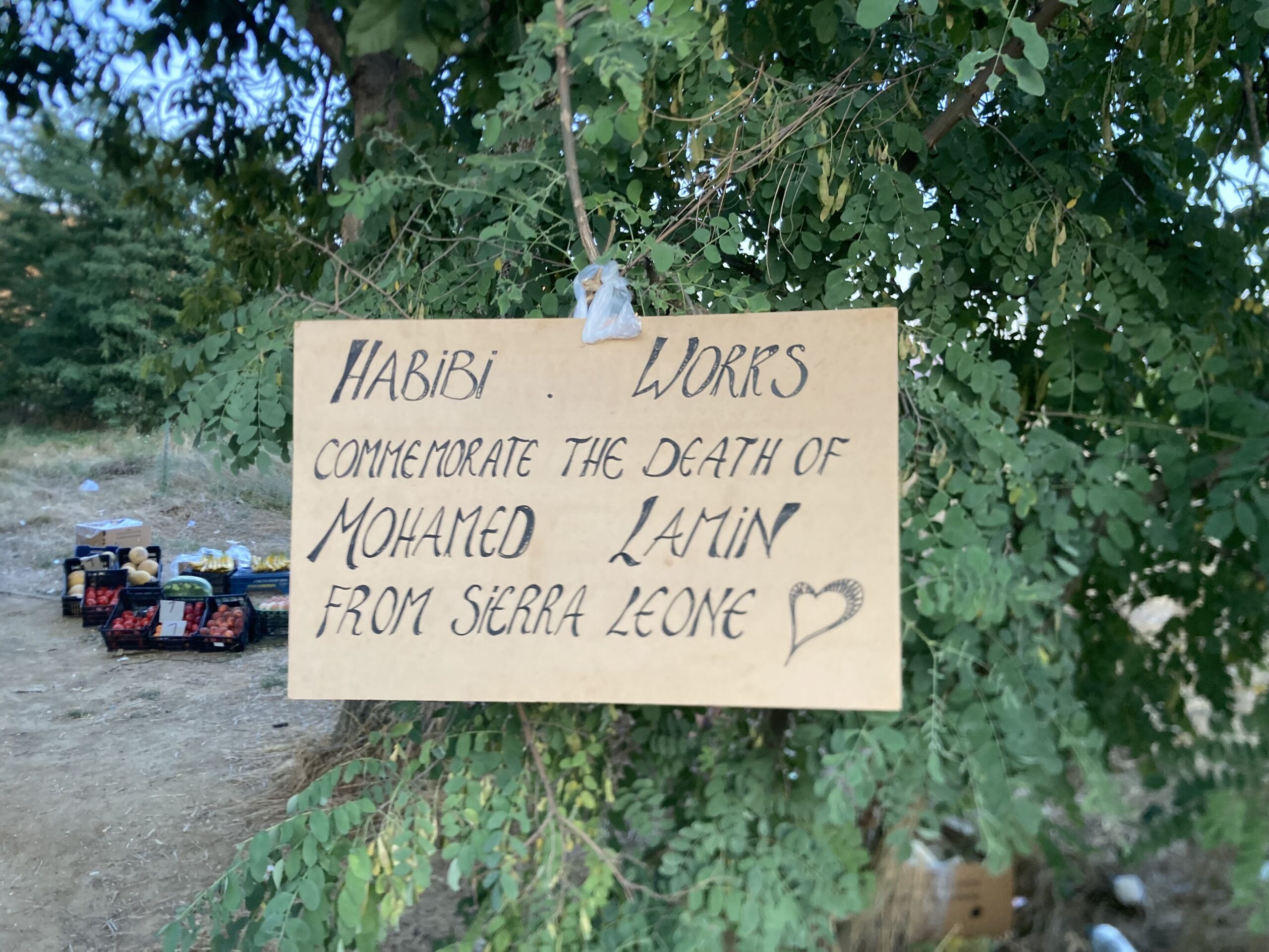 Commemoration sign